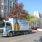 Man eTGS dans la rue avec covering fraikin